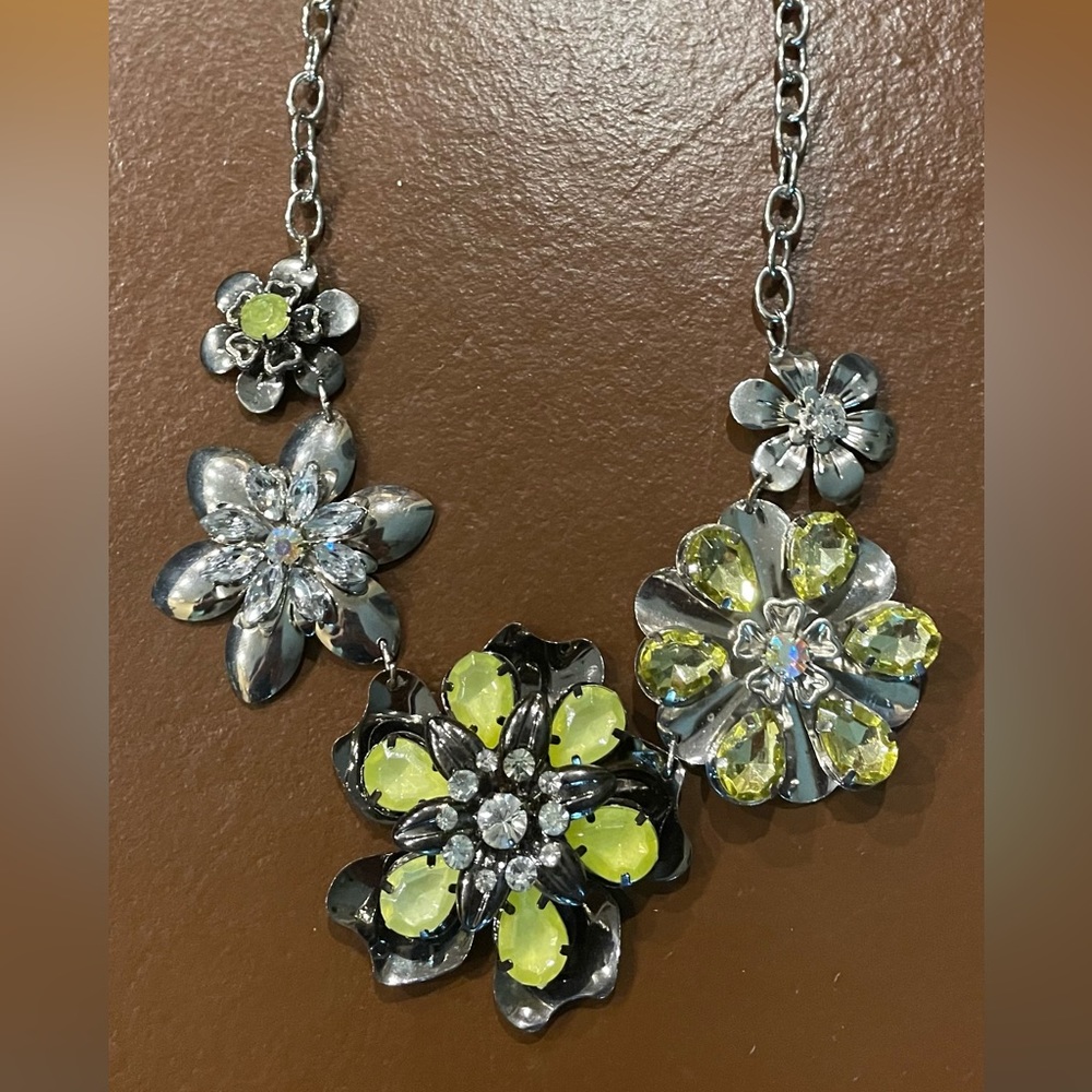 Vera Wang necklace